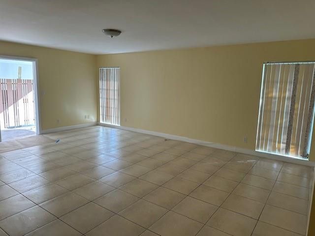 7013 NW 63RD Court, Tamarac, FL 33321
