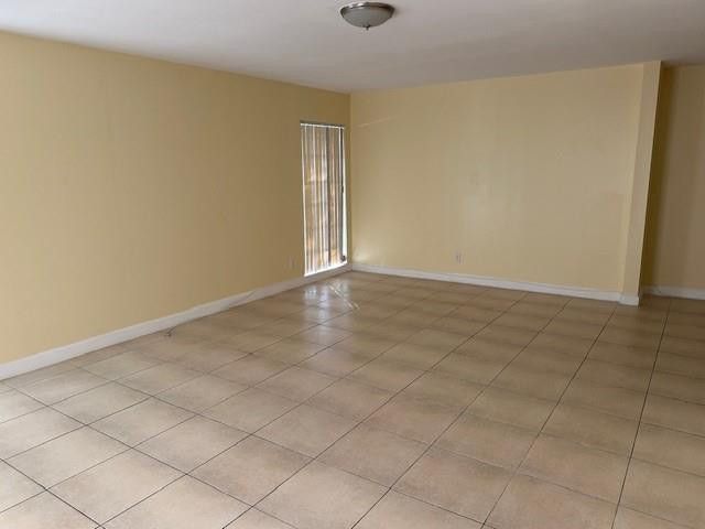 7013 NW 63RD Court, Tamarac, FL 33321