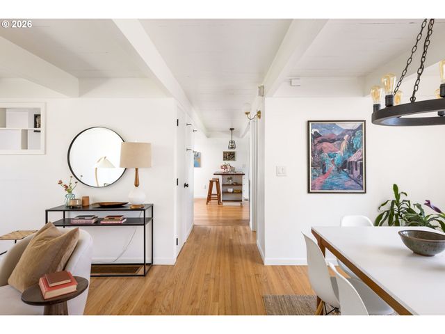 3308 Se 165TH Ave, Portland, OR 97236