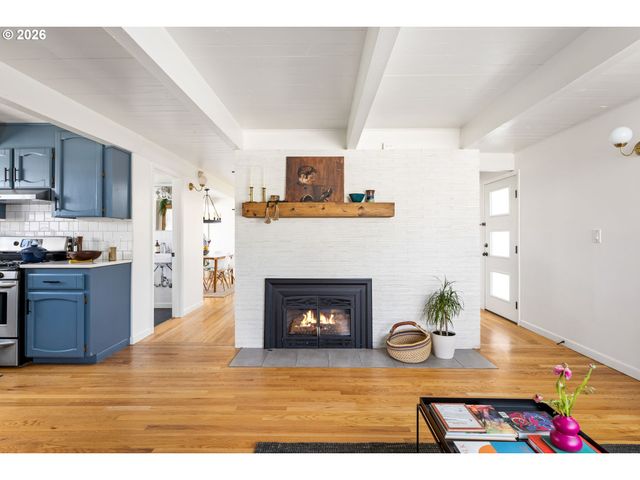 3308 Se 165TH Ave, Portland, OR 97236