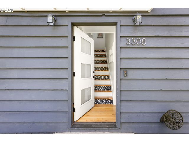 3308 Se 165TH Ave, Portland, OR 97236