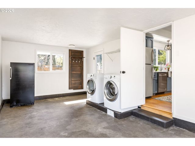 3308 Se 165TH Ave, Portland, OR 97236