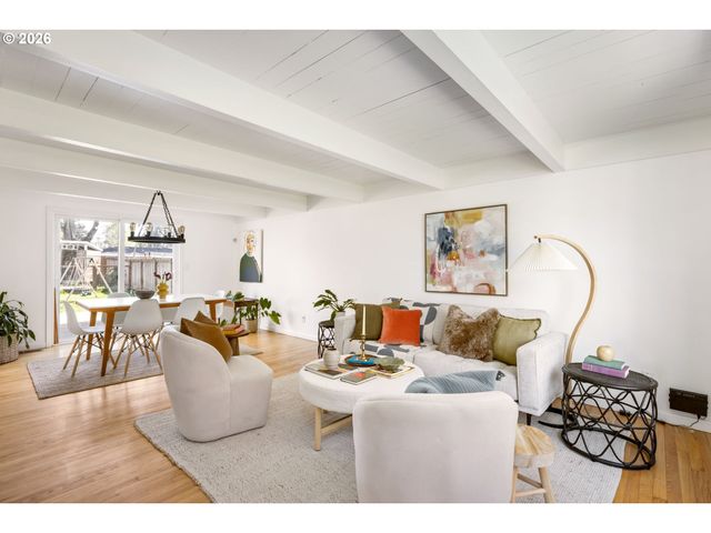 3308 Se 165TH Ave, Portland, OR 97236