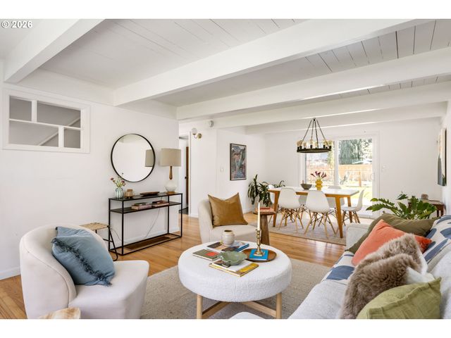 3308 Se 165TH Ave, Portland, OR 97236