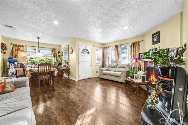 1380 Glen Avenue, Pasadena, CA 91103