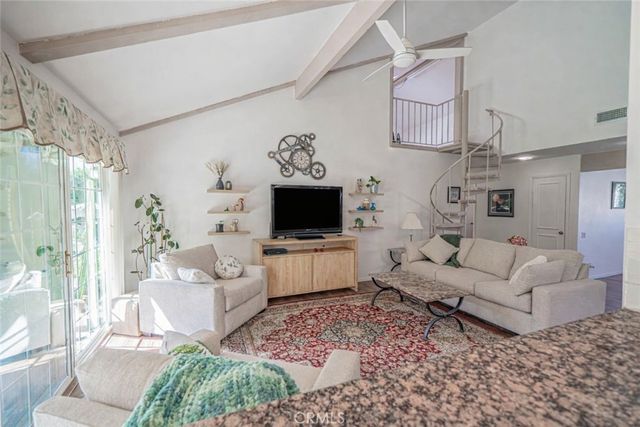 23514 Via Decano, Valencia, CA 91355