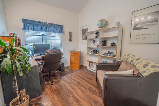 23514 Via Decano, Valencia, CA 91355