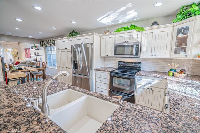 23514 Via Decano, Valencia, CA 91355