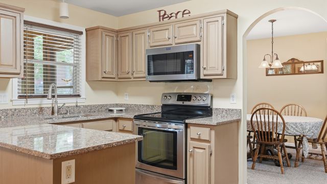 5424 Mainsail Dr, Hermitage, TN 37076