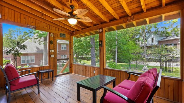 5424 Mainsail Dr, Hermitage, TN 37076