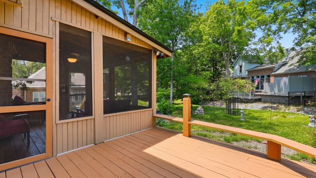5424 Mainsail Dr, Hermitage, TN 37076