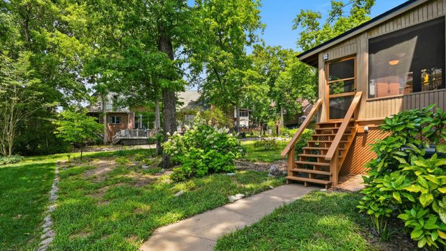 5424 Mainsail Dr, Hermitage, TN 37076