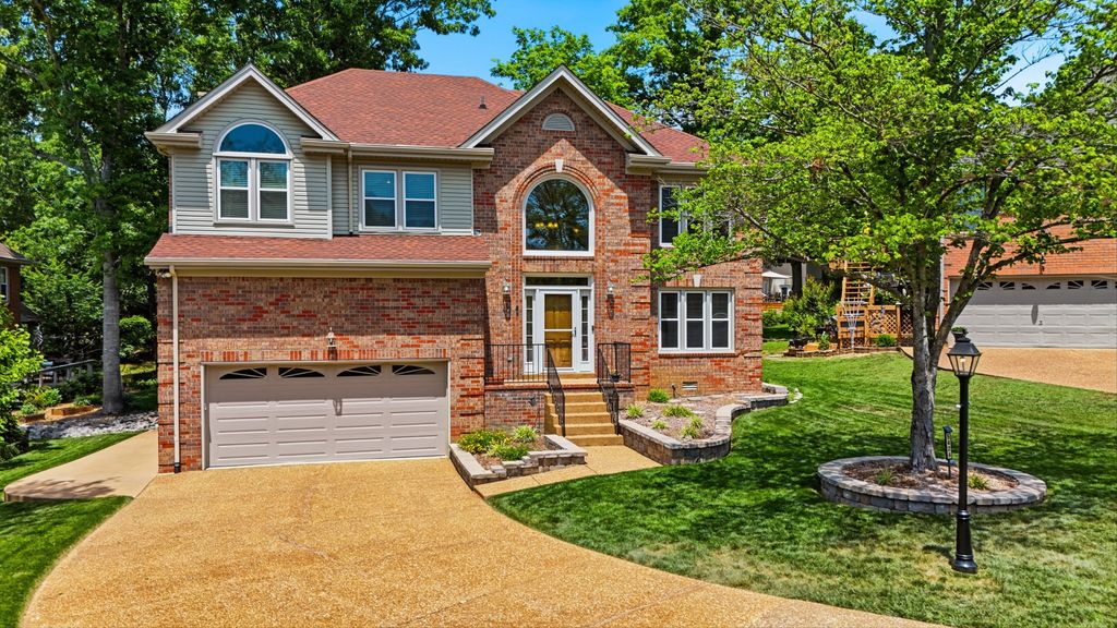 5424 Mainsail Dr, Hermitage, TN 37076
