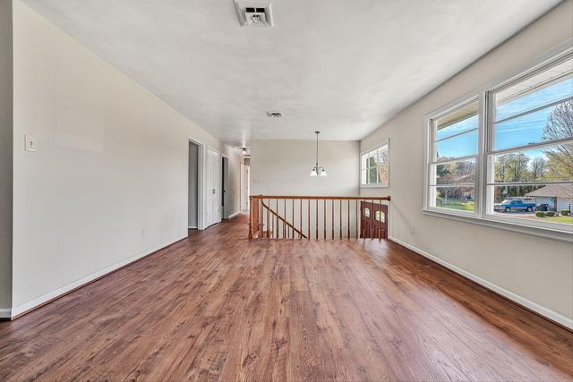 58 Lakeland CIR, Troutville, VA 24175