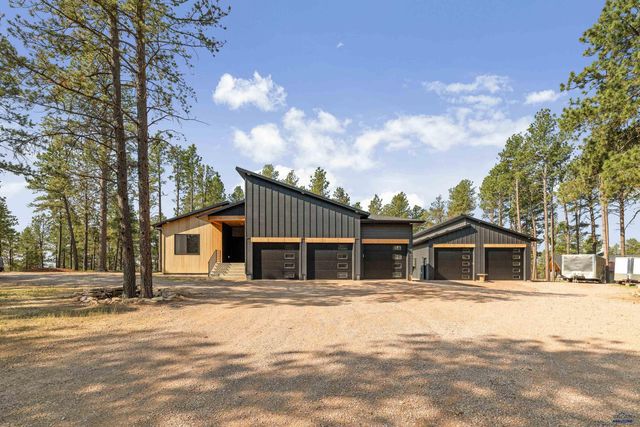 8231 MIRACLE RD, Rapid City, SD 57702