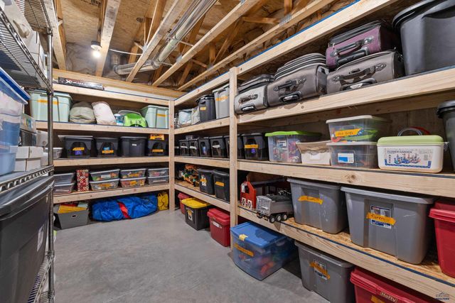 8231 MIRACLE RD, Rapid City, SD 57702