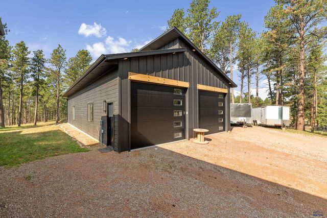8231 MIRACLE RD, Rapid City, SD 57702
