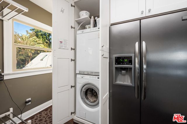 2146 Beachwood Terrace, Los Angeles, CA 90068