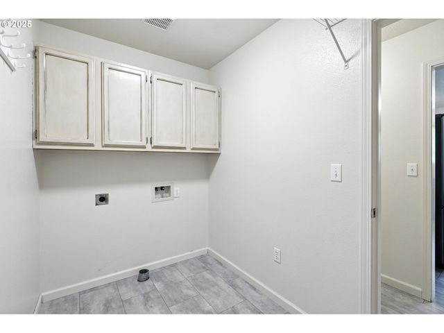 75137 ALDER Ln, Rainier, OR 97048