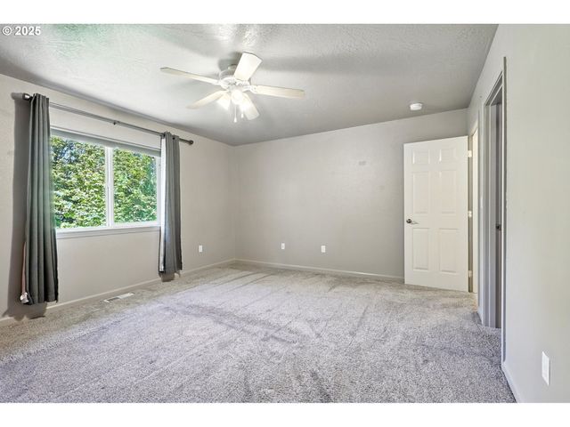 75137 ALDER Ln, Rainier, OR 97048