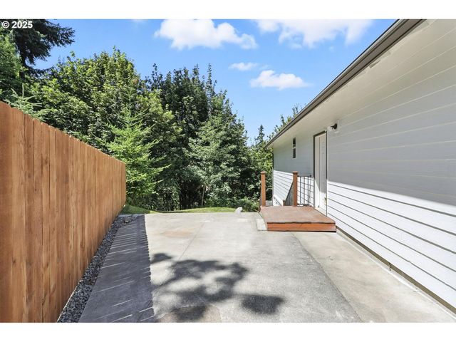 75137 ALDER Ln, Rainier, OR 97048