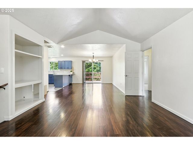 75137 ALDER Ln, Rainier, OR 97048