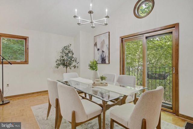 733 CORNELIA PL, Philadelphia, PA 19118