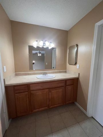 3177 CORAL SPRINGS Drive 125, Coral Springs, FL 33065
