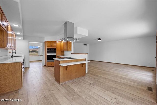 W 100608 Old Inland Empire Hwy, Prosser, WA 99350