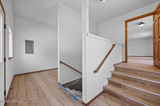 W 100608 Old Inland Empire Hwy, Prosser, WA 99350