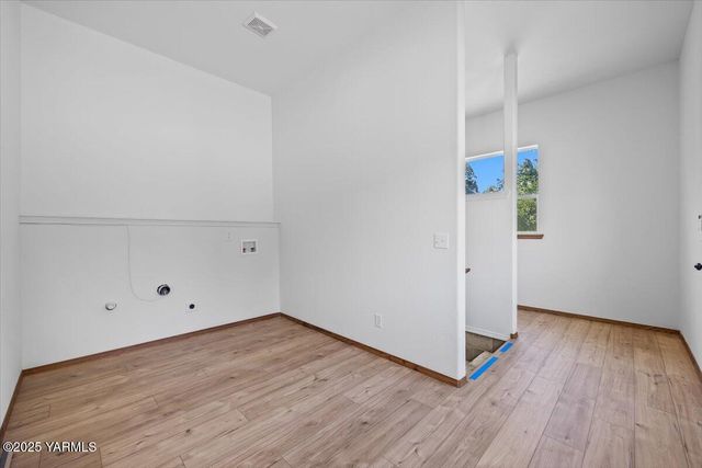 W 100608 Old Inland Empire Hwy, Prosser, WA 99350