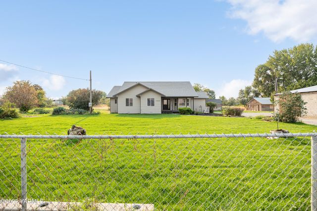 W 100608 Old Inland Empire Hwy, Prosser, WA 99350