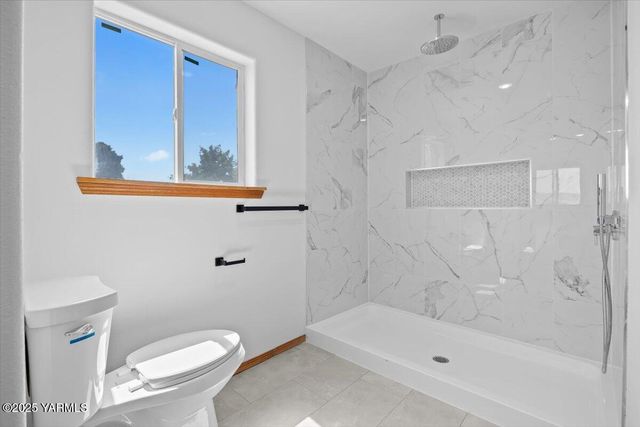 W 100608 Old Inland Empire Hwy, Prosser, WA 99350