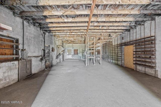 W 100608 Old Inland Empire Hwy, Prosser, WA 99350