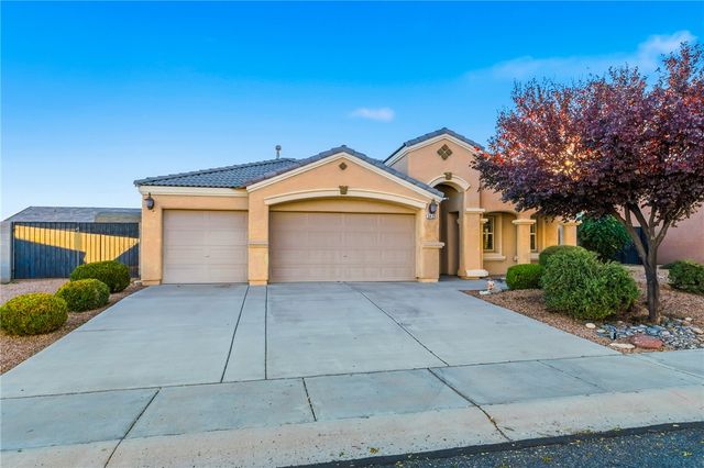 3420 Rosewood Street, Kingman, AZ 86401