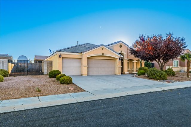 3420 Rosewood Street, Kingman, AZ 86401