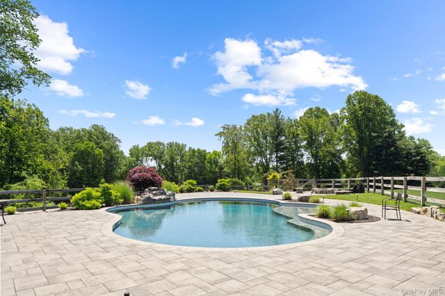 7 Homelands Drive, Call Listing Agent, NJ 07722