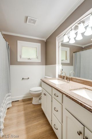 904 Woodside Avenue SE, North Canton, OH 44720