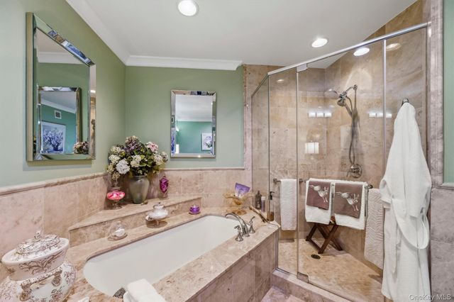 427 Trump Park 427A, Shrub Oak, NY 10588