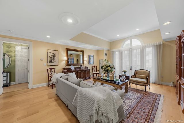 427 Trump Park 427A, Shrub Oak, NY 10588