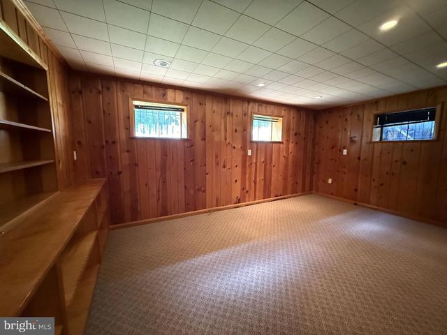9209 E PARKHILL DR, Bethesda, MD 20814