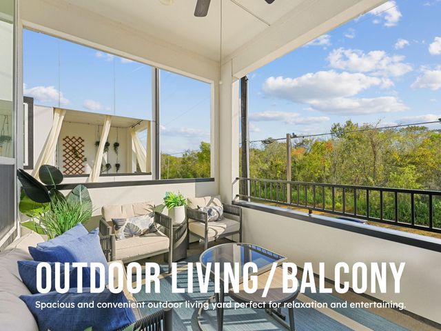 2704 Grand Fountains Drive H, Houston, TX 77054