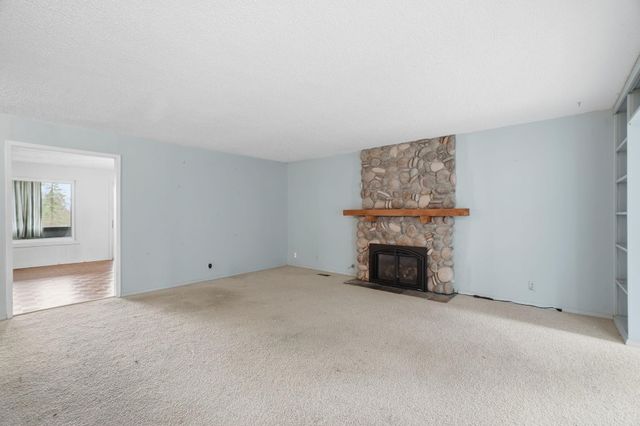 1028 W 17th Ave, Spokane, WA 99203