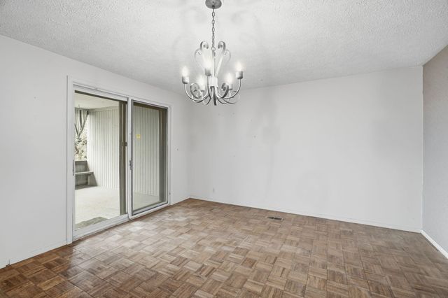 1028 W 17th Ave, Spokane, WA 99203