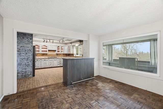 1028 W 17th Ave, Spokane, WA 99203