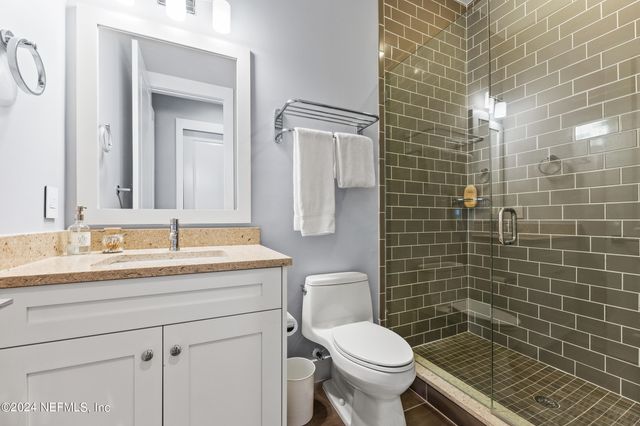 2340 BEACH Boulevard, Jacksonville Beach, FL 32250