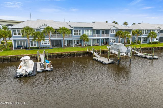 2340 BEACH Boulevard, Jacksonville Beach, FL 32250