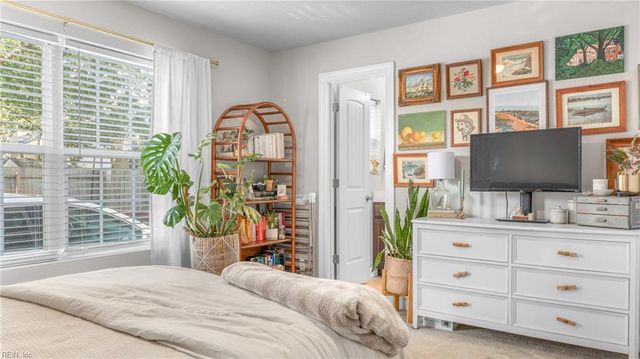 1545 Ocean Garden ST, Virginia Beach, VA 23454