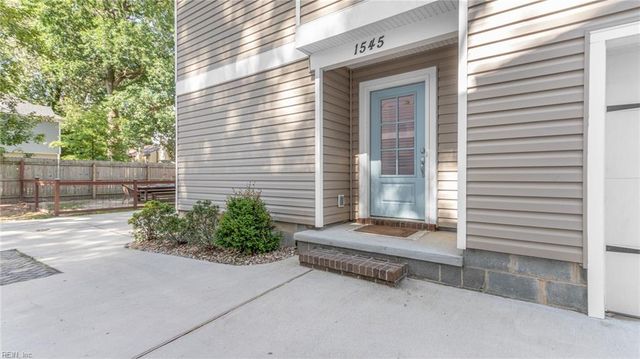 1545 Ocean Garden ST, Virginia Beach, VA 23454