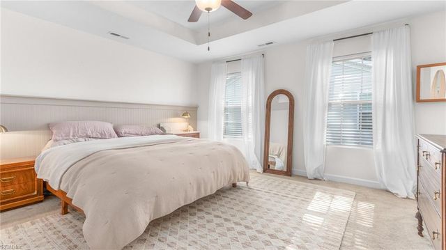 1545 Ocean Garden ST, Virginia Beach, VA 23454